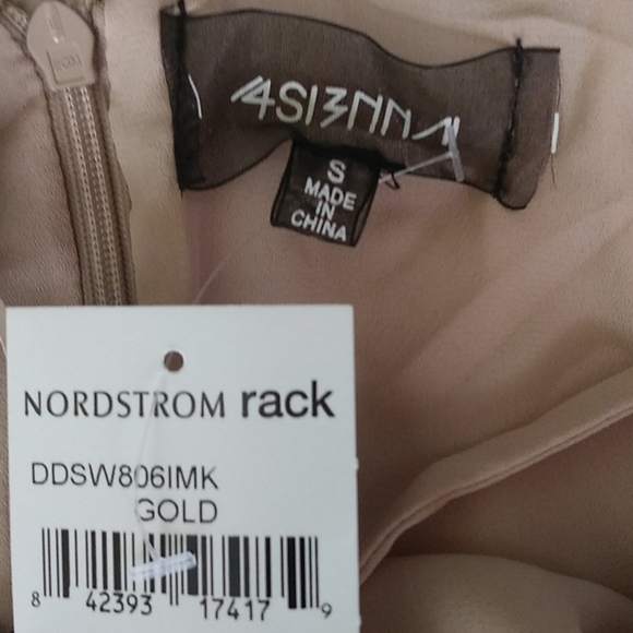 4SI3NNA Remi Gold Metallic Mini Dress.Small, Sexy Open Back with Straps.S - Picture 12 of 13